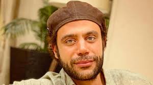 محمد إمام